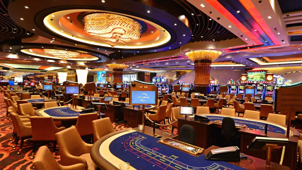 GQ-India-city-of-dreams-manila-casino